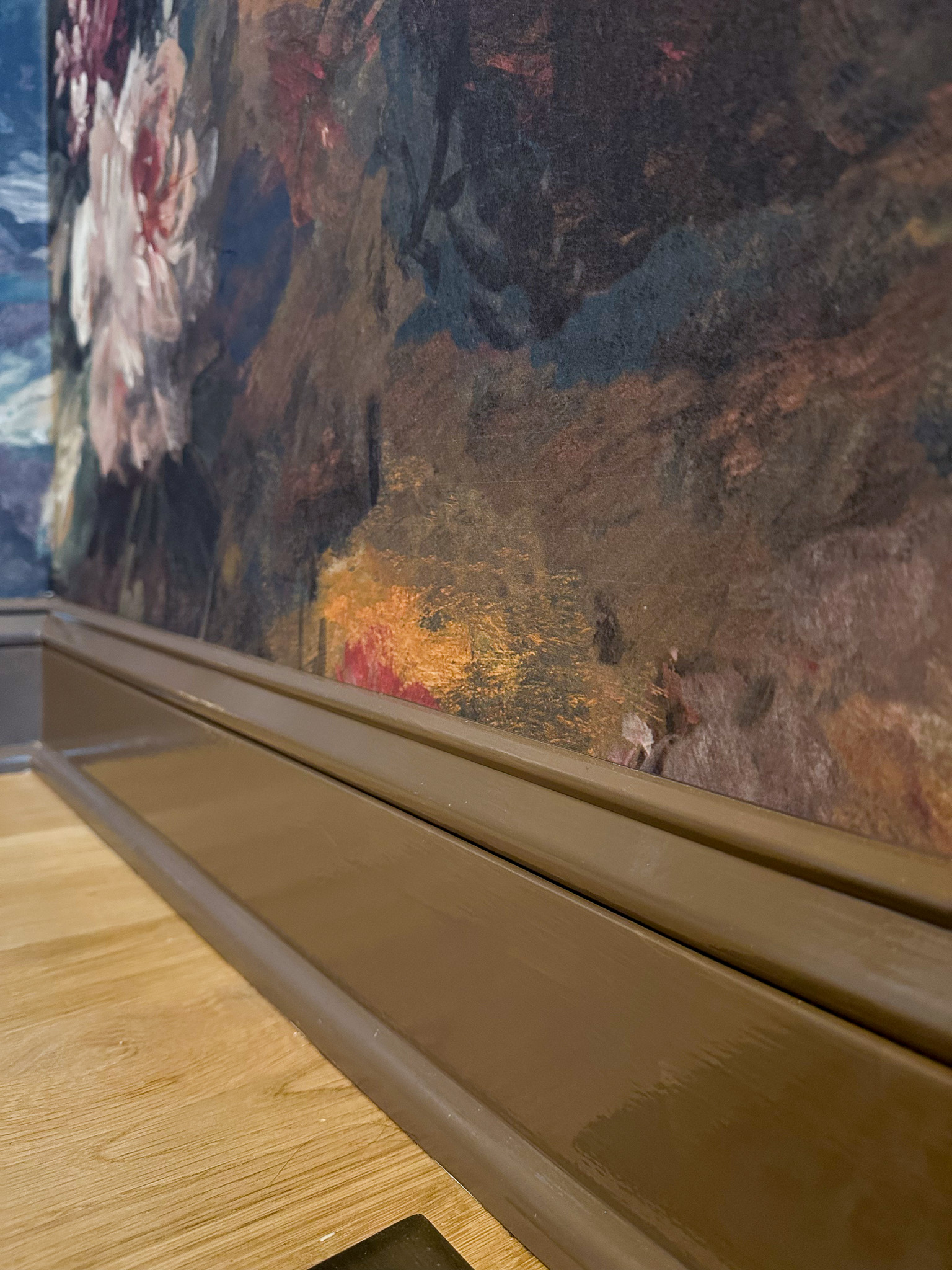 click to learn how to paint trim