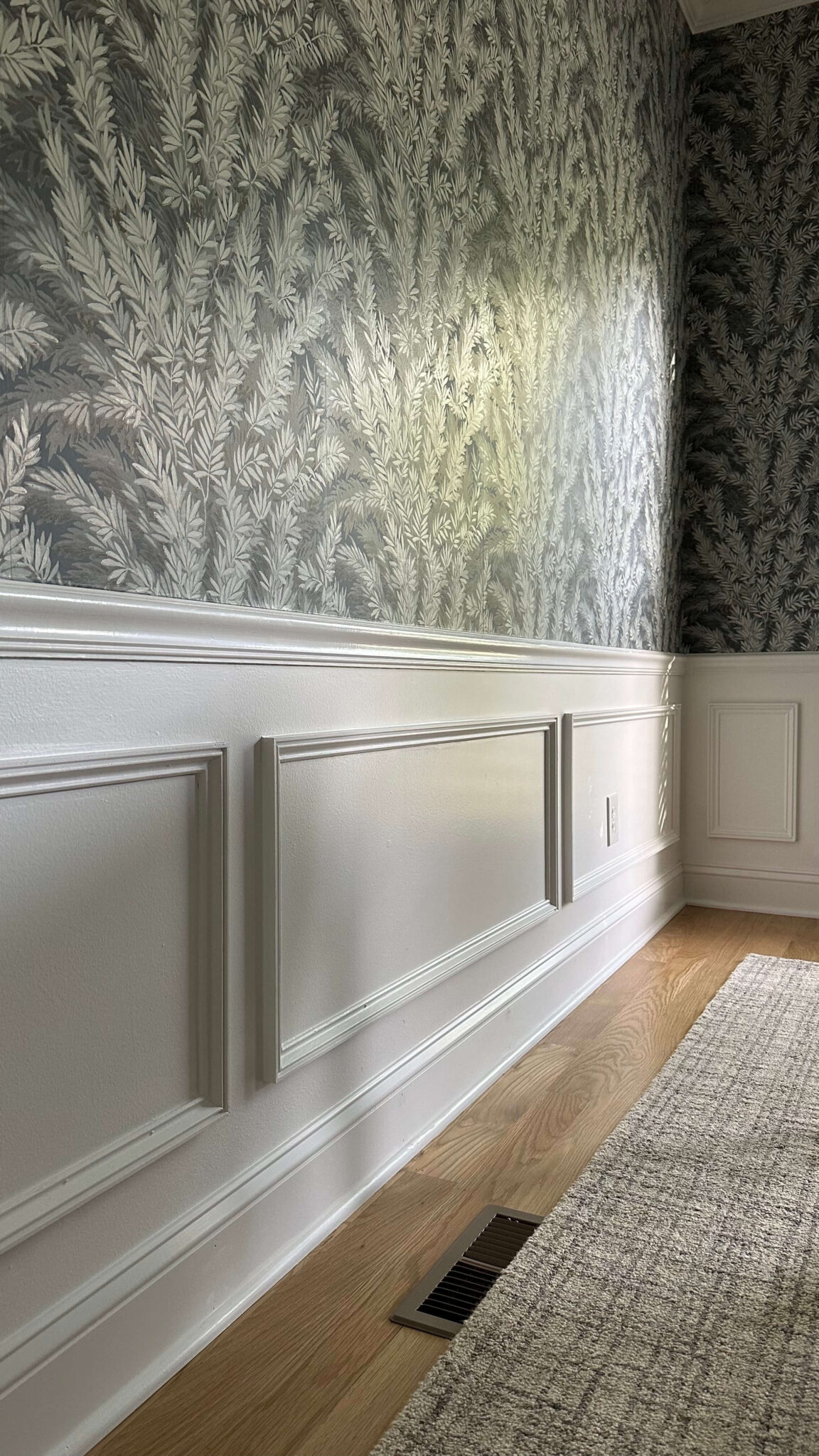 How to Design Picture Frame Molding: Home Office Edition - allisonskiff.com