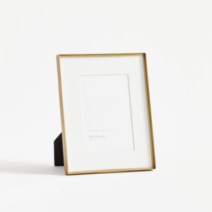Valentines-Day-Gift-Ideas-brass-frame-with-matte