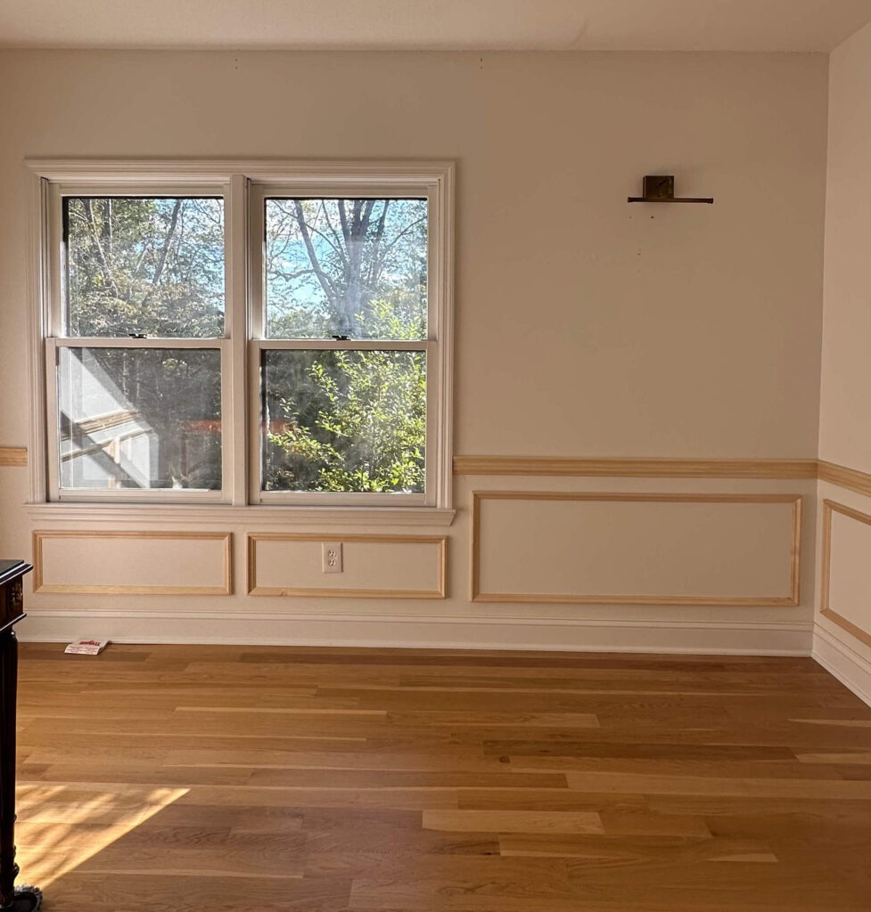 how to design picture frame molding with guides on spacing and a supply list