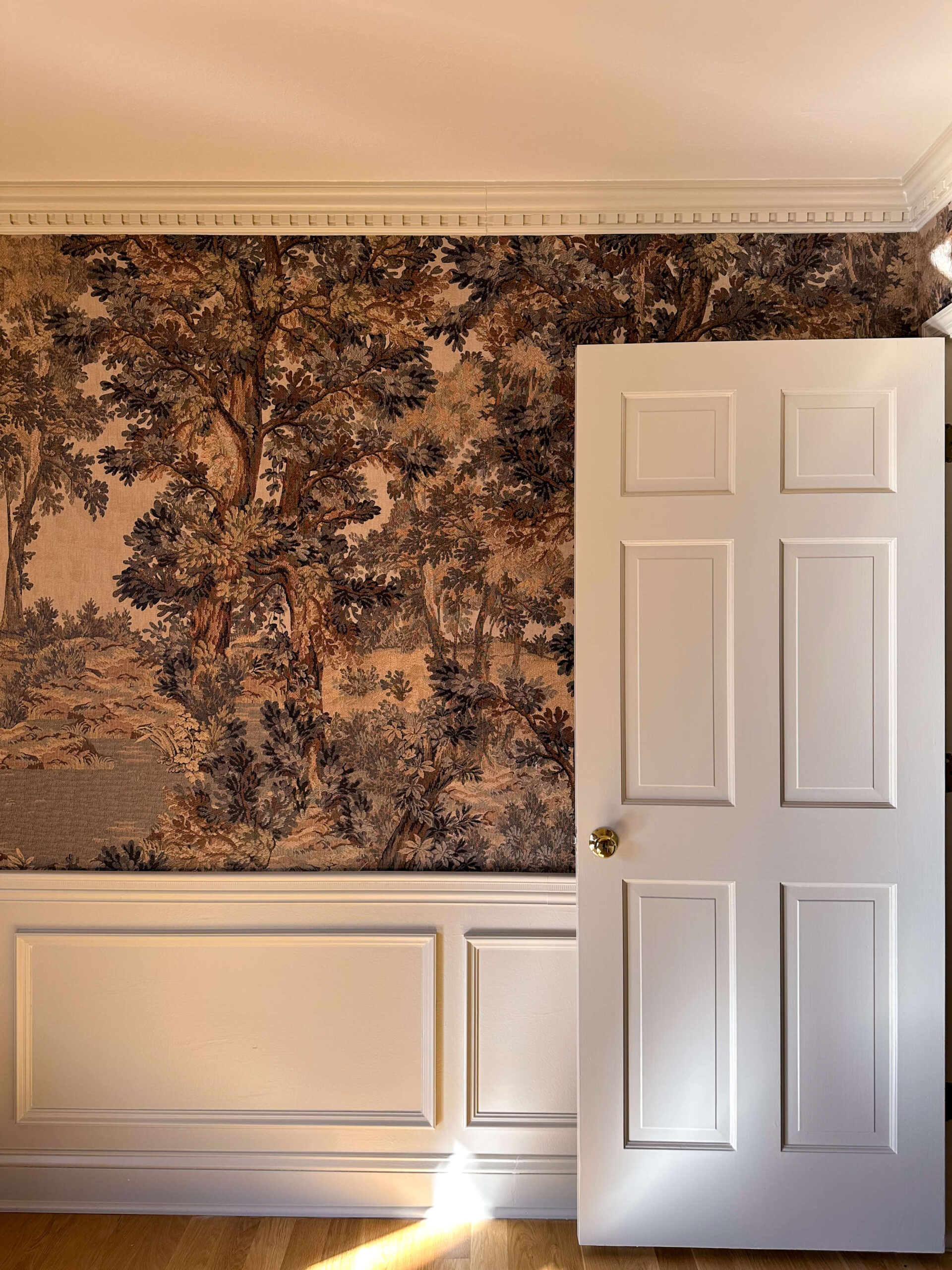 click to read landscape wallpaper murals for every budget